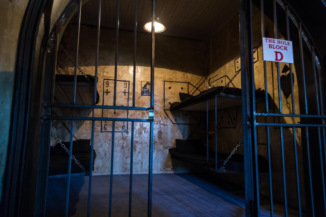 Alcatraz Jail-Hostel Tbilisi Exterior foto